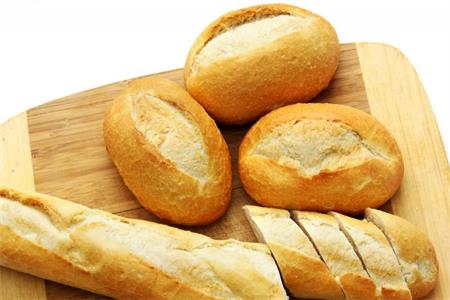 新语面包教你怎样经营一家面包店