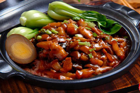 物美价廉的台湾风味——锅先森卤肉饭