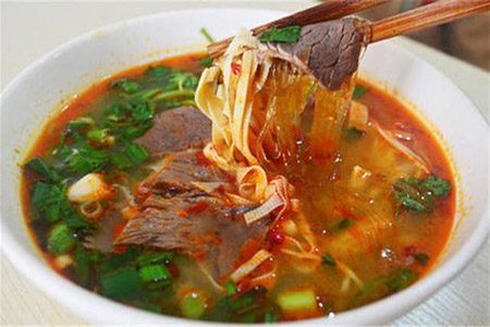 吴记牛肉汤带您体验匠心独具的美食盛宴