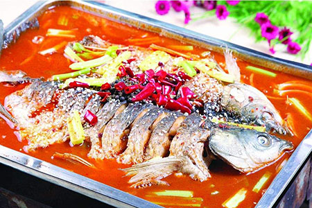 乌江麻辣烤鱼加盟：味觉上的美味旅行