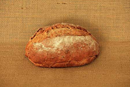 面包工坊加盟商带您全面认识面包