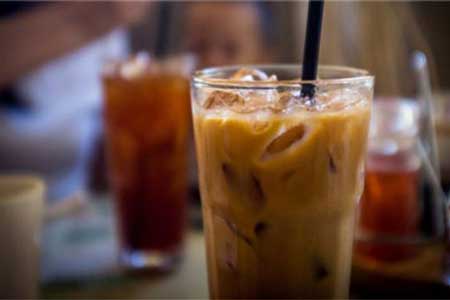 觅蜜奶茶加盟店满足消费者对健康饮品的品质追求